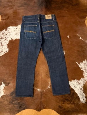 Selvage NudieLab AvrageJoe - Tjena! Säljer dessa sällsynta Selvage Nudie jeans, byxorna är Dry/Raw även fast dom är ifrån nudies Lab linje, modellen är LabJoe/AvrageJoe, W32/W34 men sitter som W32, hör av dig vid funderingar!🙌