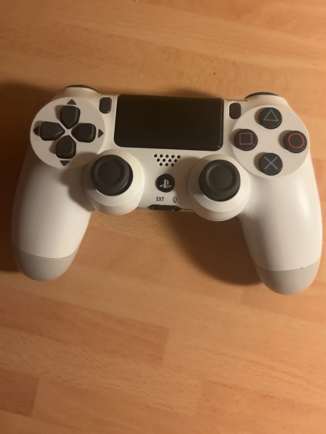 PlayStation DualShock 4 Wireless Controller (Vit) - 1