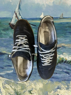 Maison marigela gats - Marinblåa | skick 5/10 | pris 2699kr | stl 41 | pris ej fast i sten | fraktar samma dag eller dagen efter |