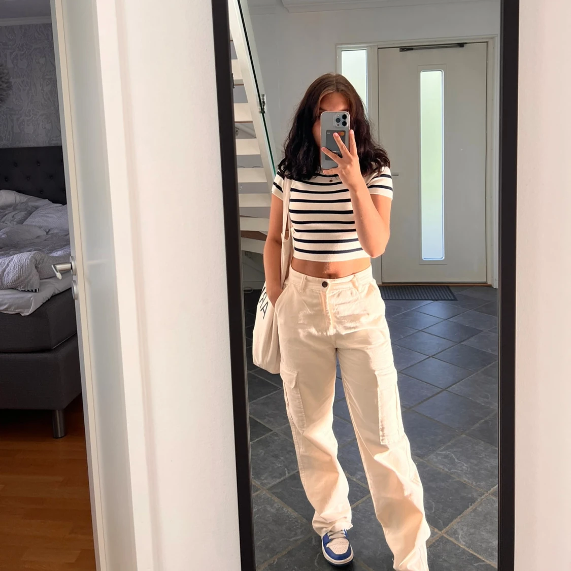 Beige cargopants med raka ben