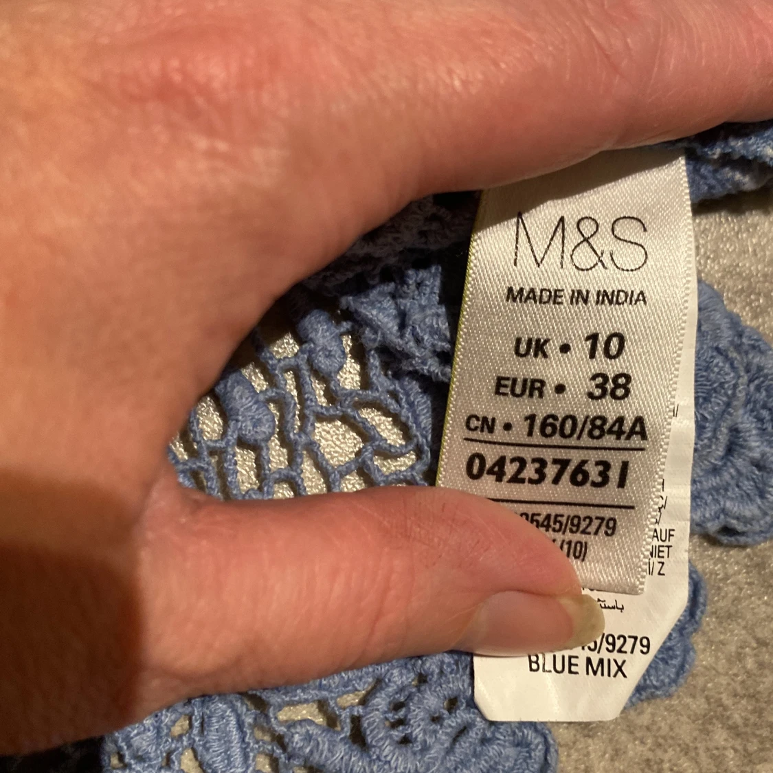 Blommig blå linnetopp från Indigo Collection - 2