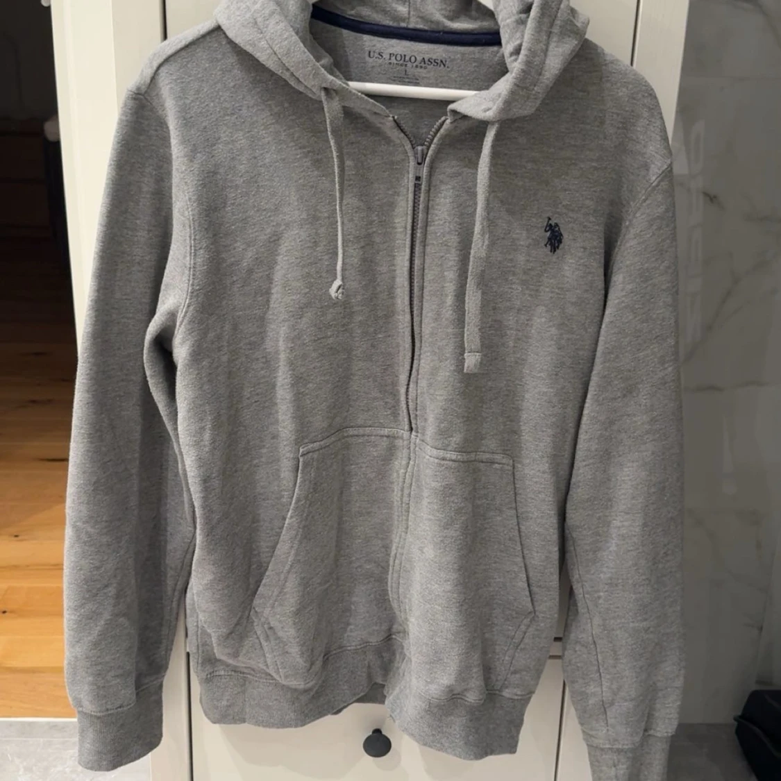Grå hoodie från ralph lauren