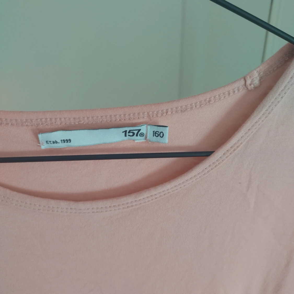 Ljusrosa t-shirtklänning från 157 - 2