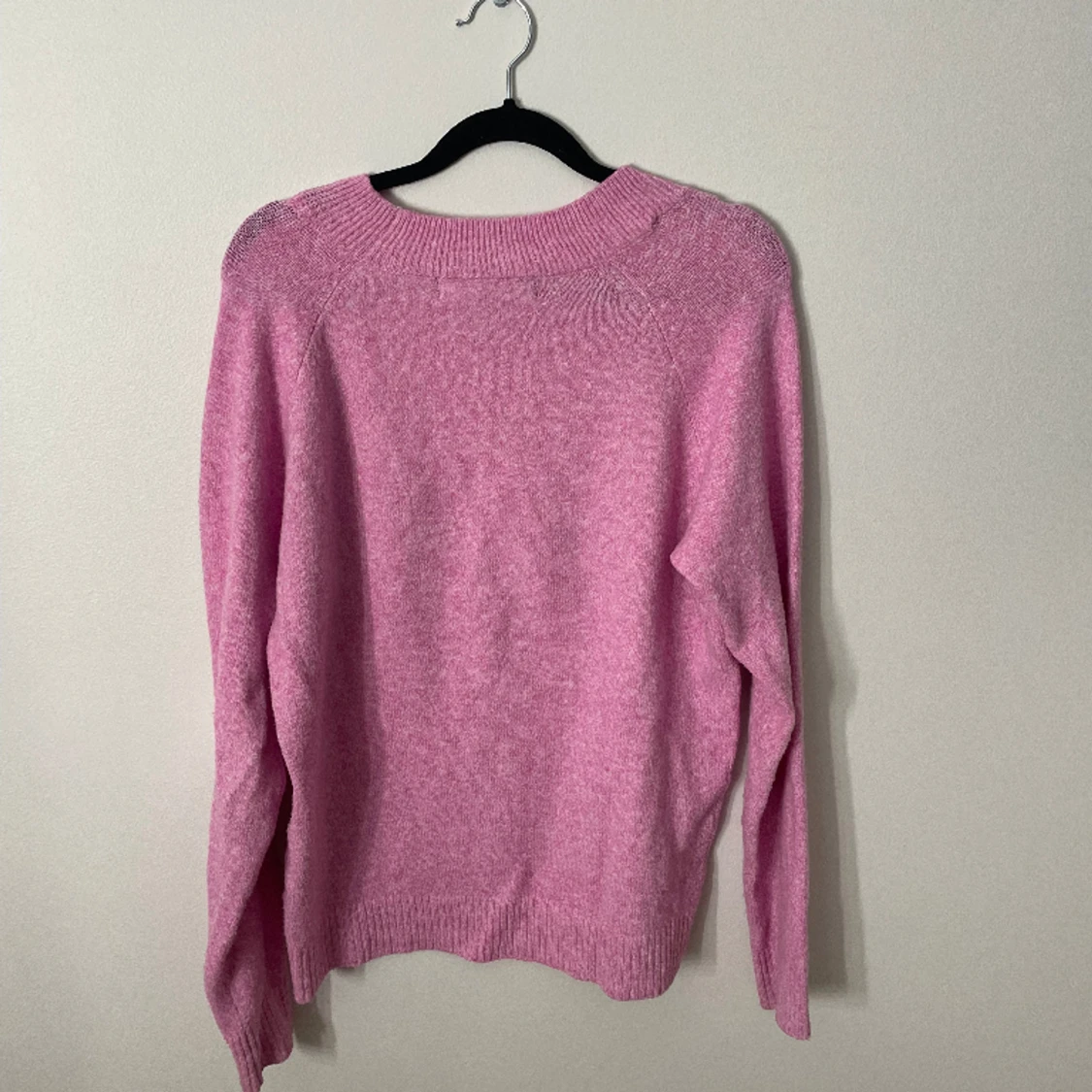 Rosa stickad tröja - 1