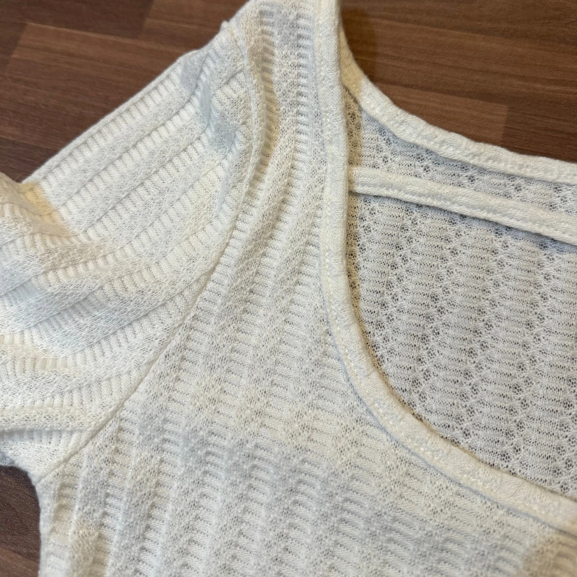 Långärmad topp med snörning - 4