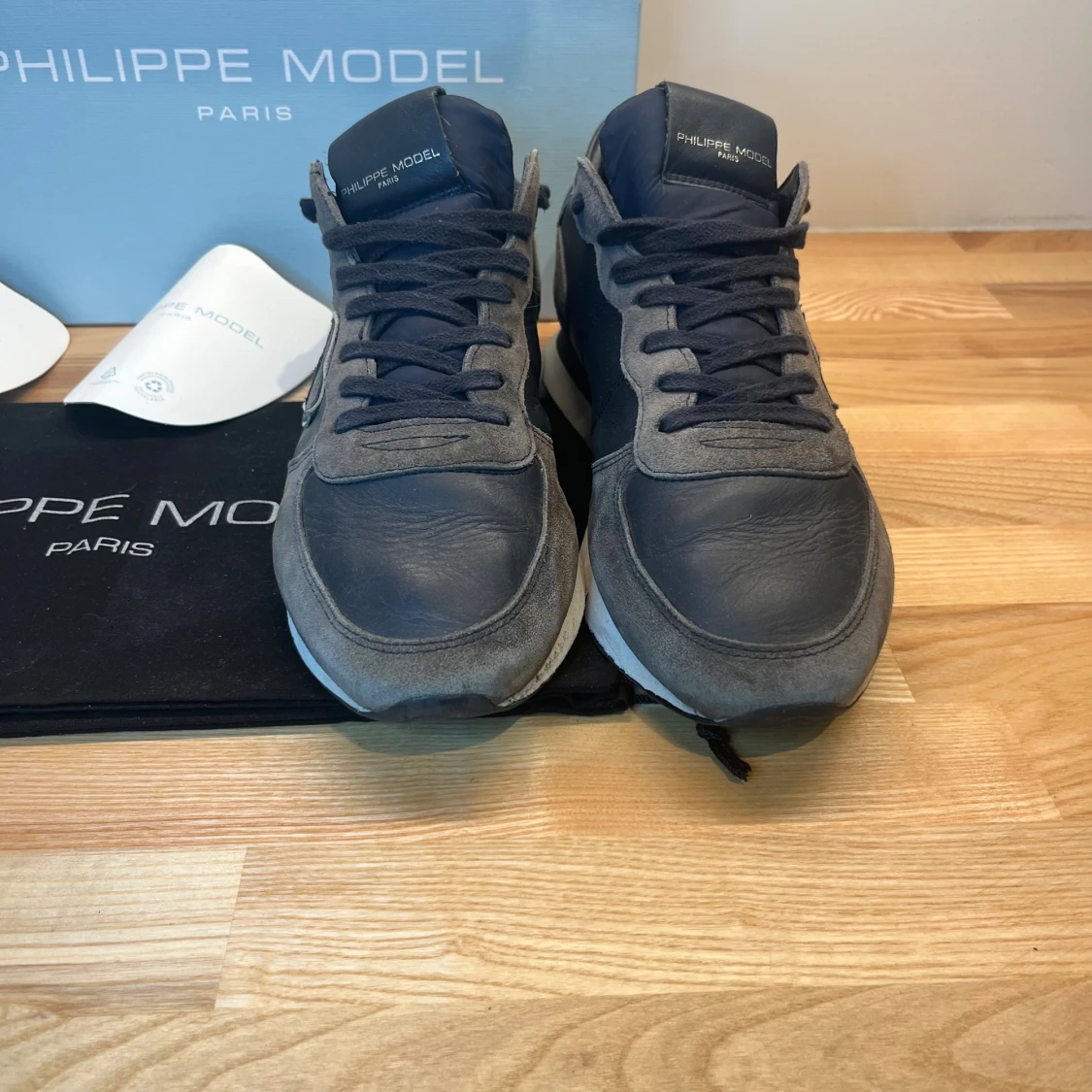 Phillipe model trainers  - 2