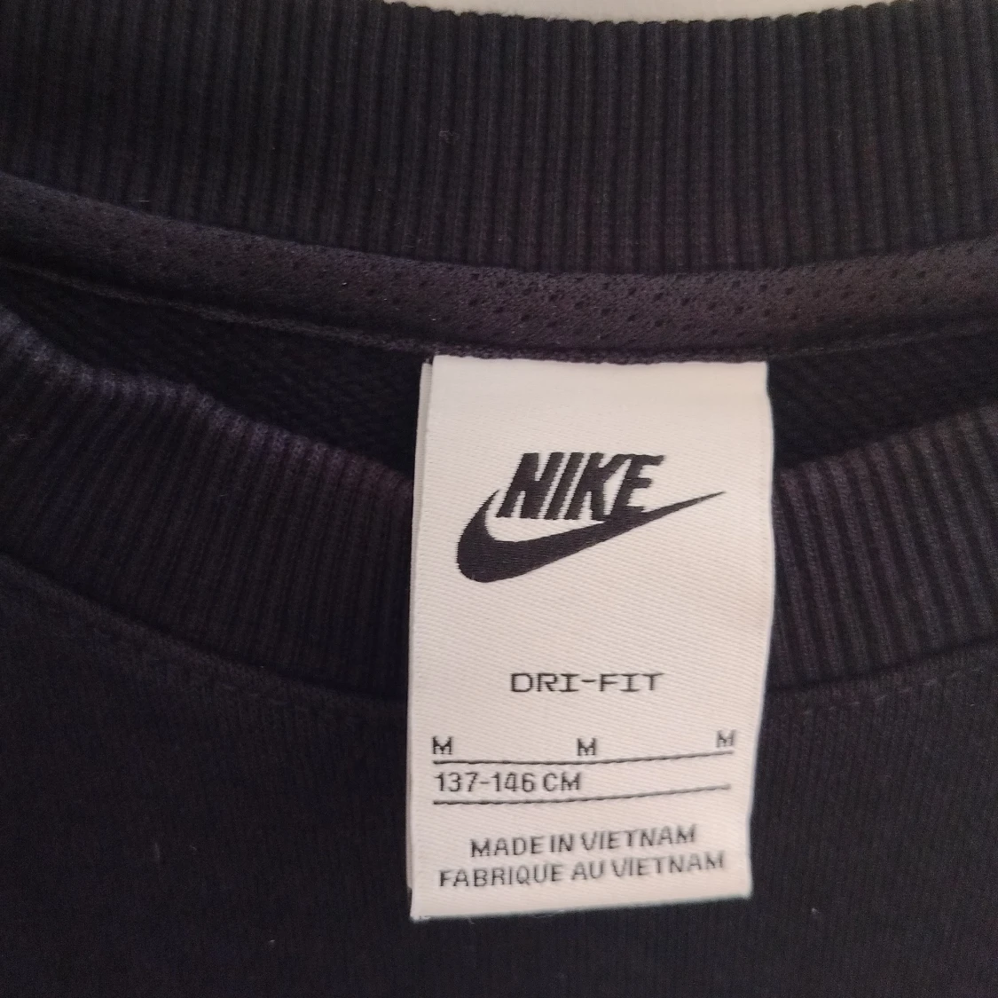 Svart Nike sweatshirt med logga - 4