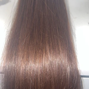 Äkta löshår från MY extentions  - Säljer äkta löshår från My extentions, 32 slingor i båda färgerna. 60 cm av den mörkare och 50 cm av den ljusare. Pris kan diskuteras!!