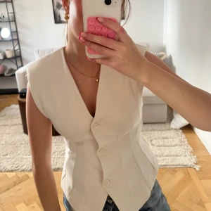 topp  - Aldrig använt!💕