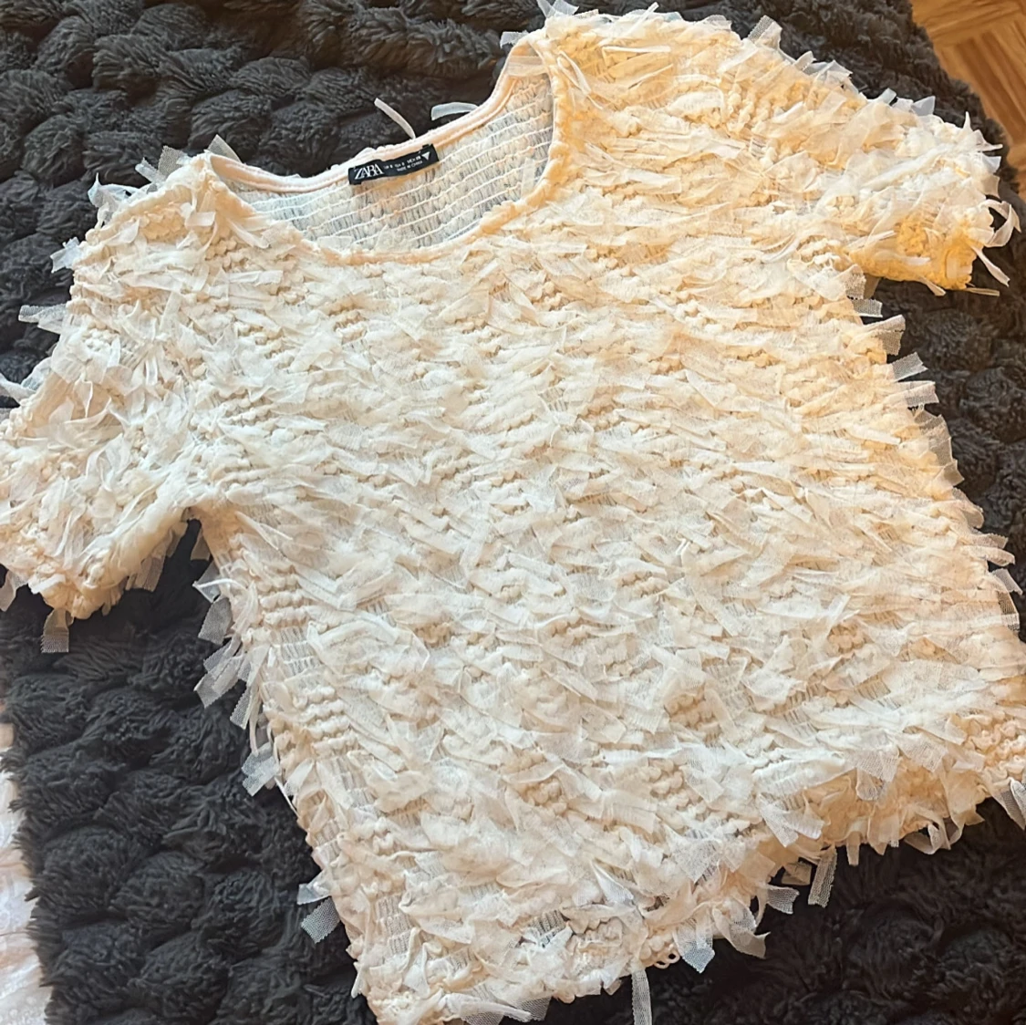 Beige topp från Zara - 1