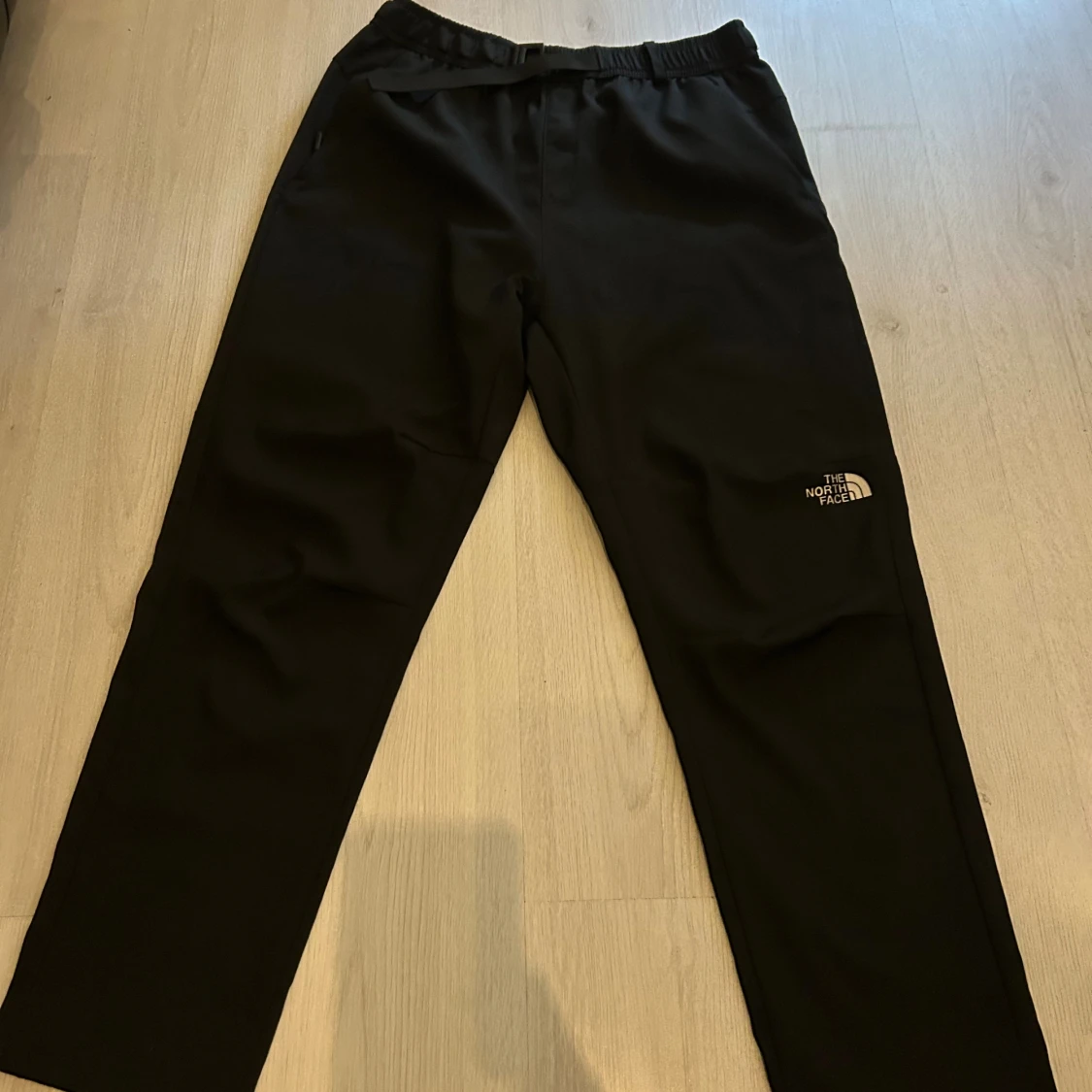 Svarta mjukisbyxor från The North Face - 1