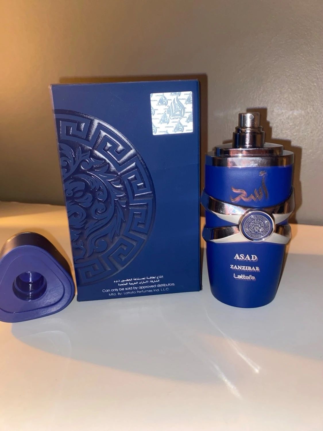 Lattafa Asad Zanzibar parfym fraktar på lördag om köp sker idag - 1