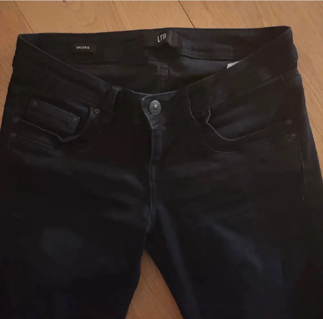Svarta bootcut jeans från LTB - 1