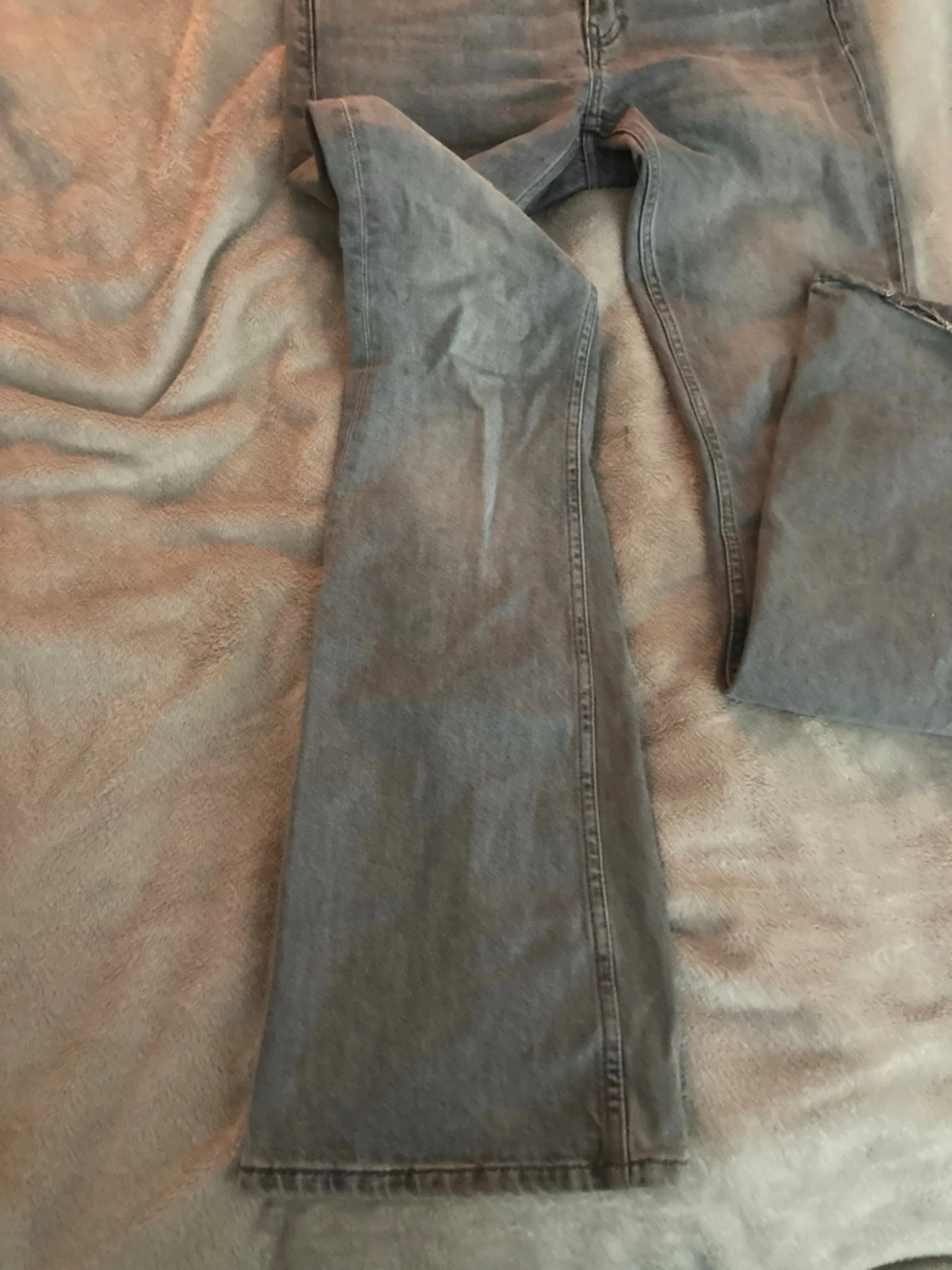 Grå lågmidjade bootcut jeans  - 1