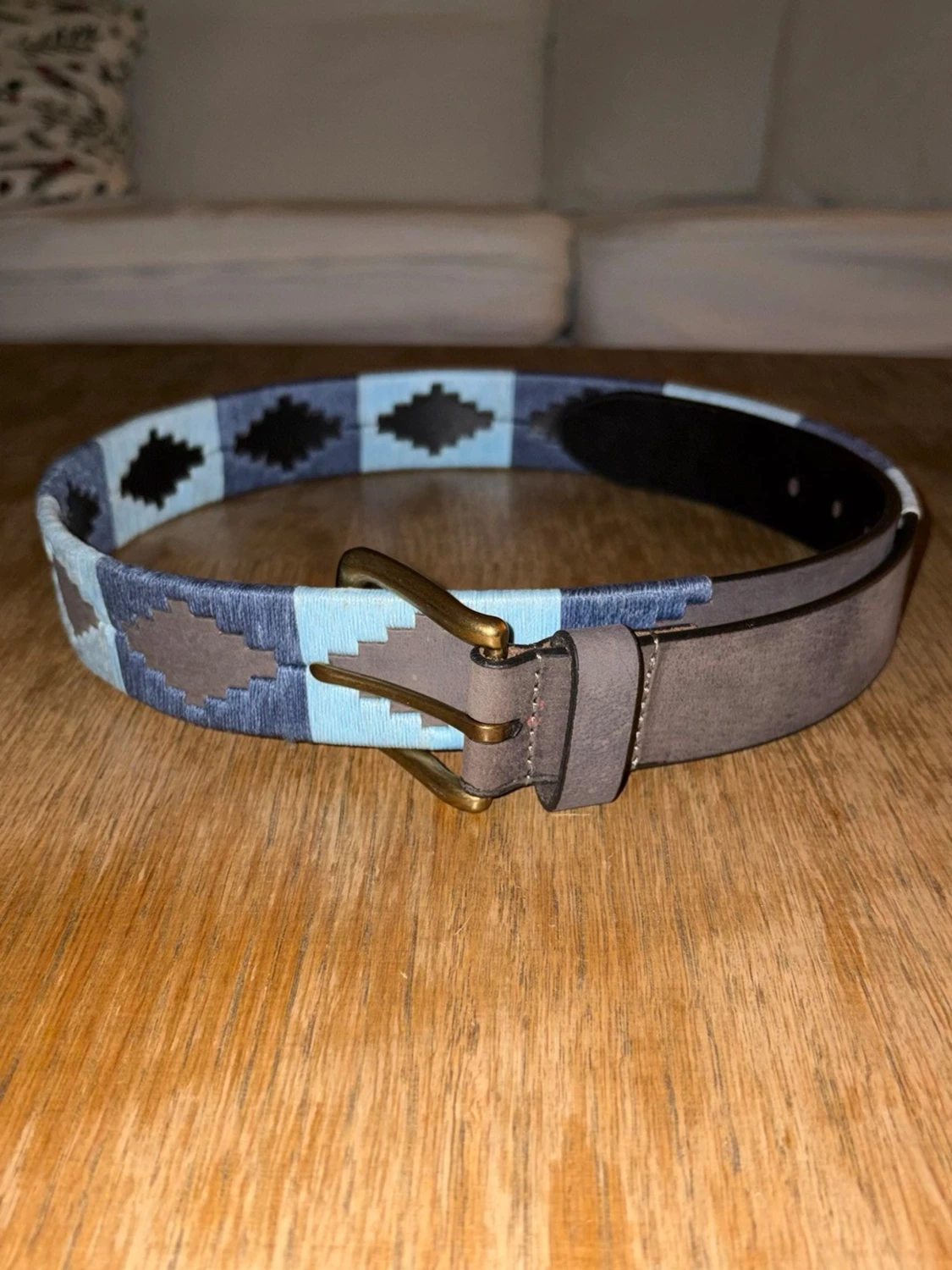 Mörkblå-ljusblå bälte