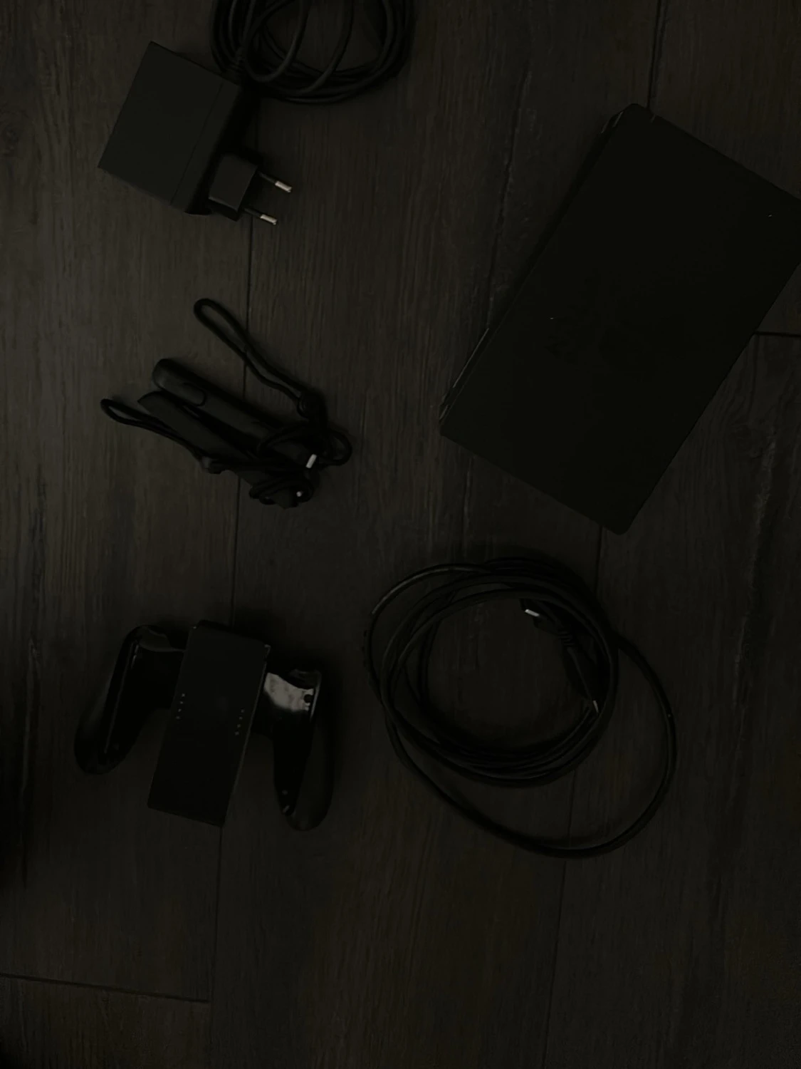 Nintendo Switch med andra tillbehör  - 4