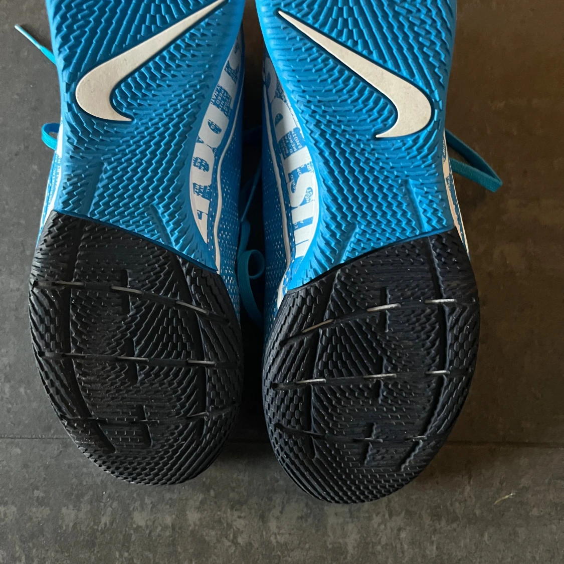 Blå Nike mercurial inomhus fotbollsskor med snörning - 2