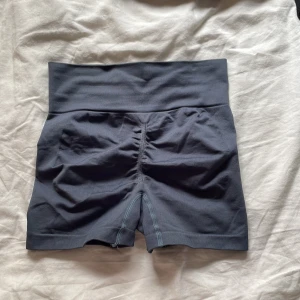 Träning shorts med skrunsch  - Sjukt fina och nästan använt 