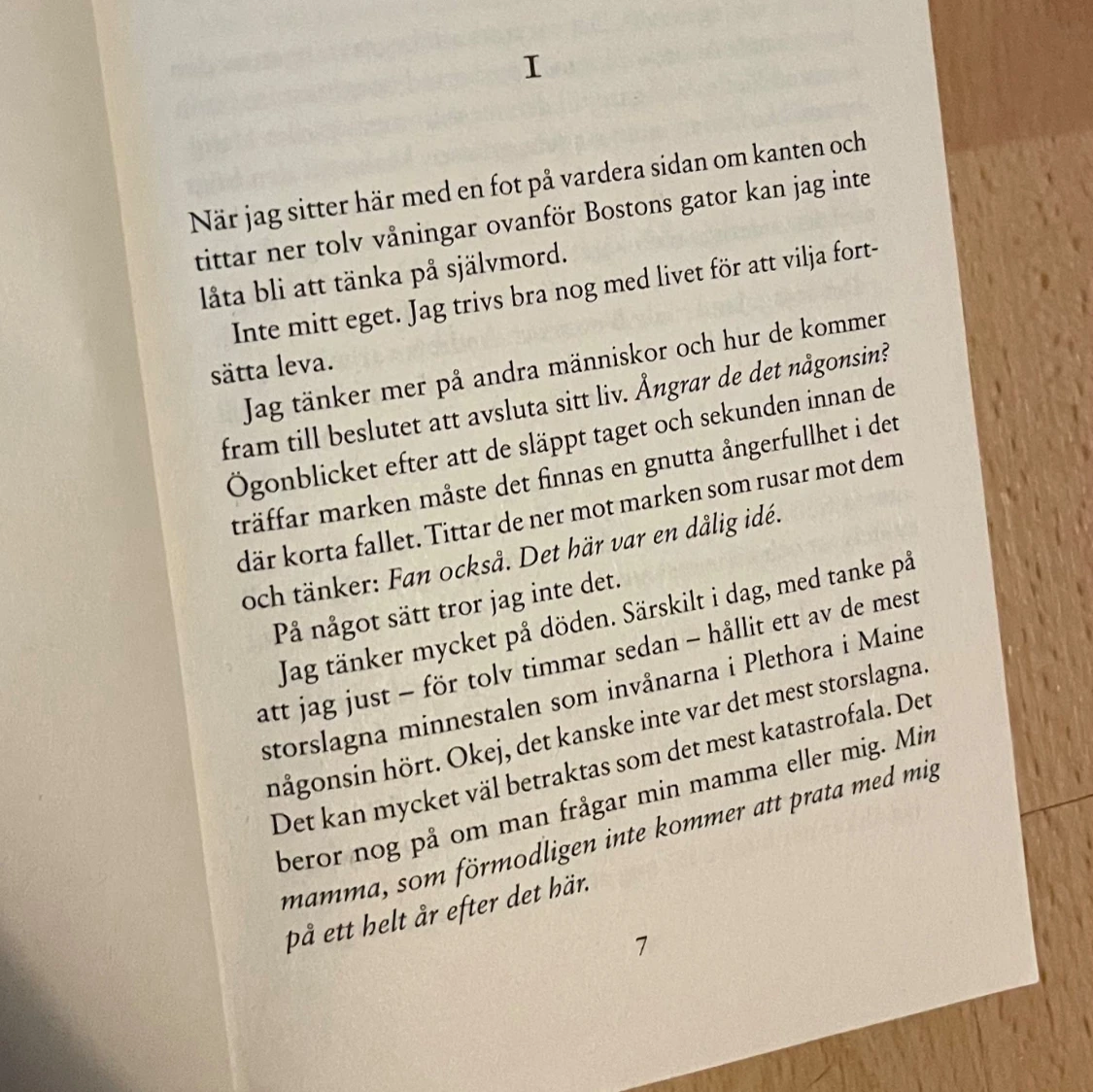 Det slutar med oss av Colleen Hoover  - 2