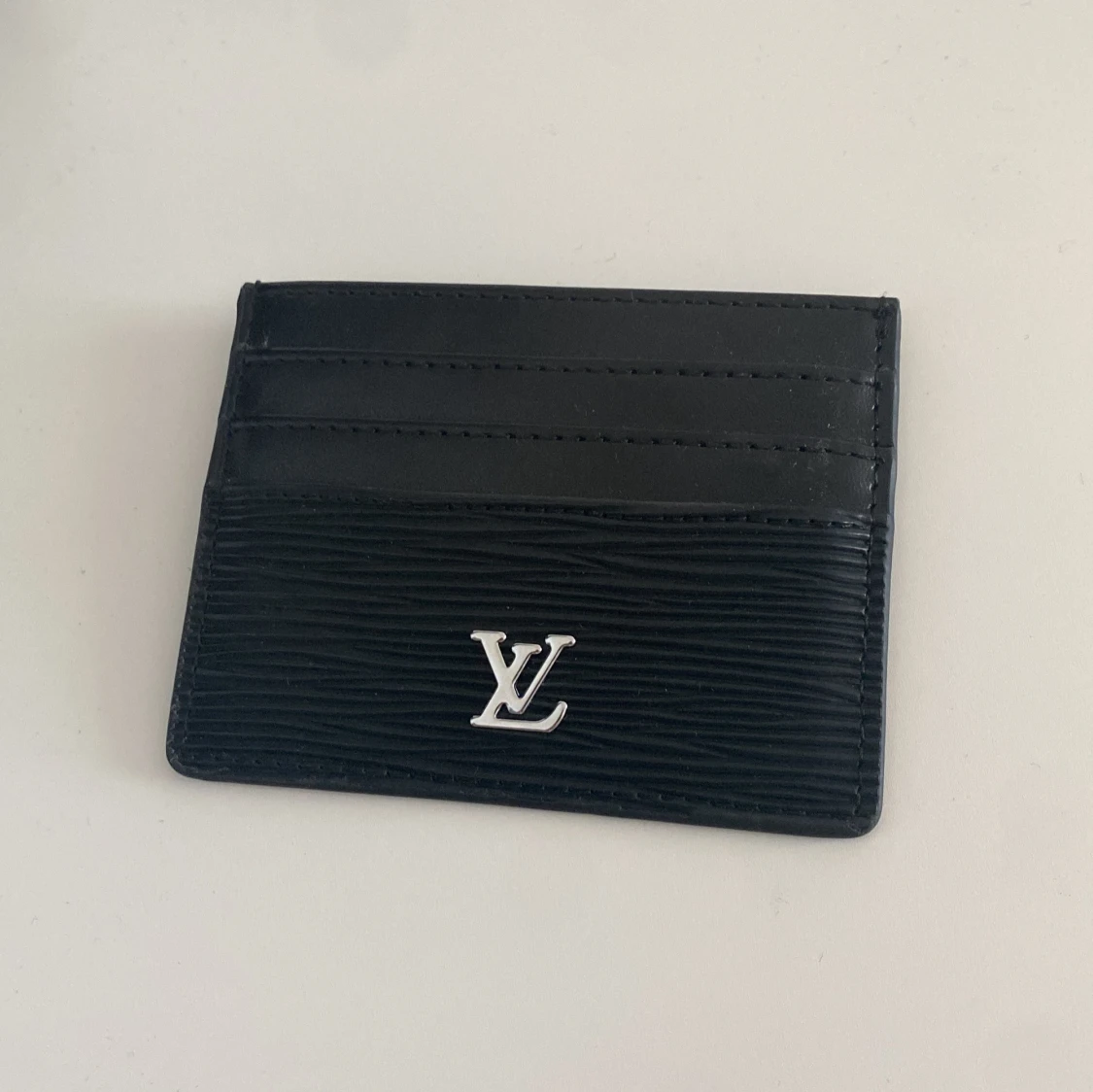 Louis Vuitton kortfodral i skinn