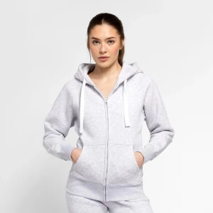 Russe merch hoodie - Russe merch hoodie. Använd endast 2-3 gånger. Super mjuk och skön, och varm till hösten/vintern. Köpt på plick, lite nopprig, skriv om du undrar något!🤍🤍