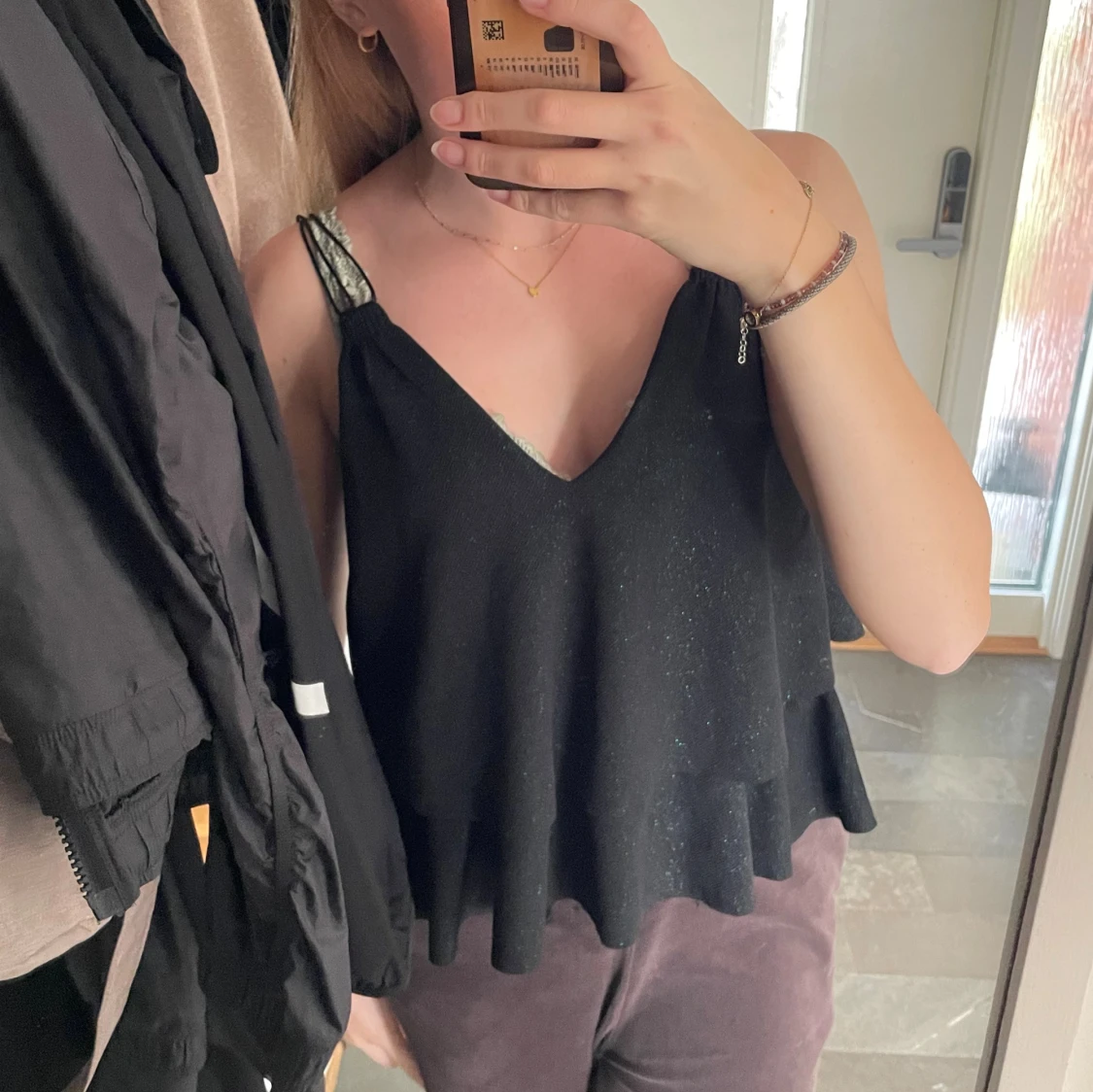 Svart glittrig linnetopp från Zara