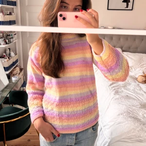 Stickad tröja  - Såå fin stickad tröja 