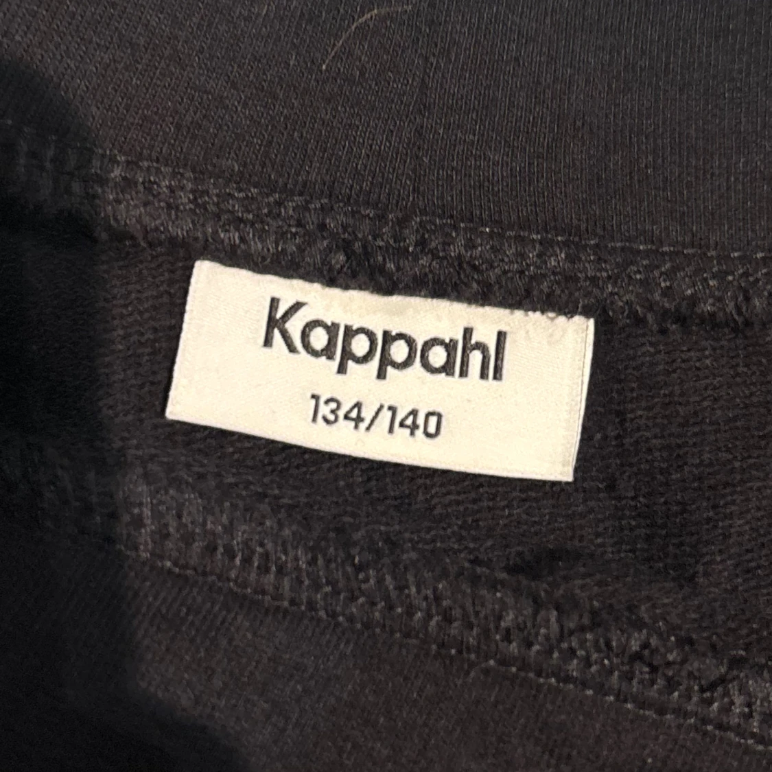 Svart kortkjol från Kappahl - 1