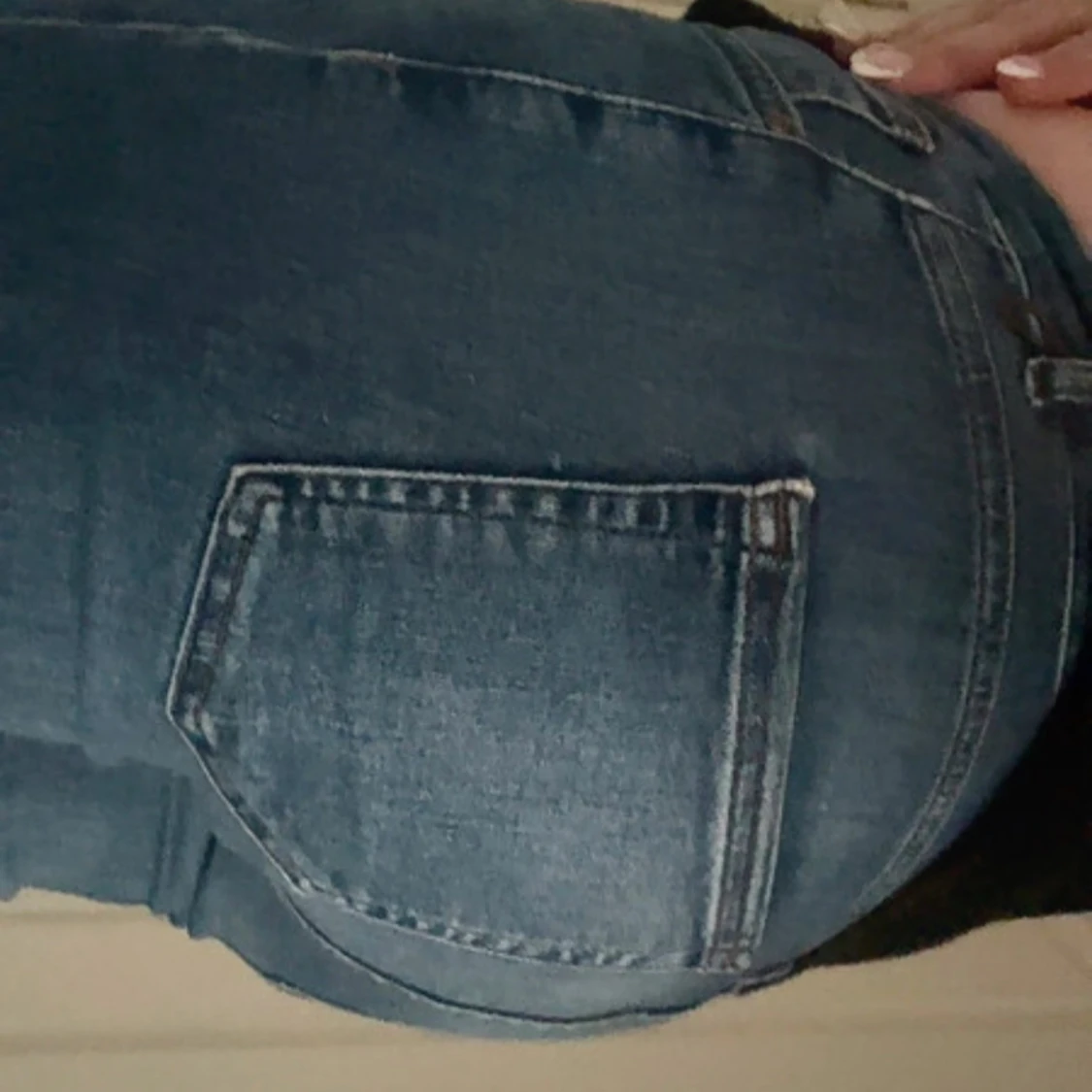 Blå bootcut jeans - 2