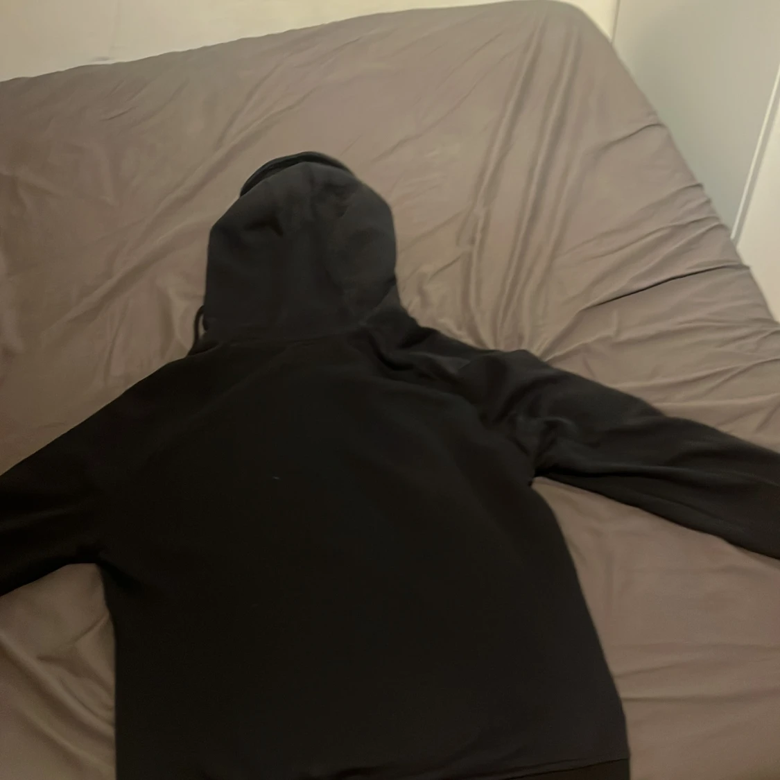 Svart hoodiejacka från C.P. Company - 1