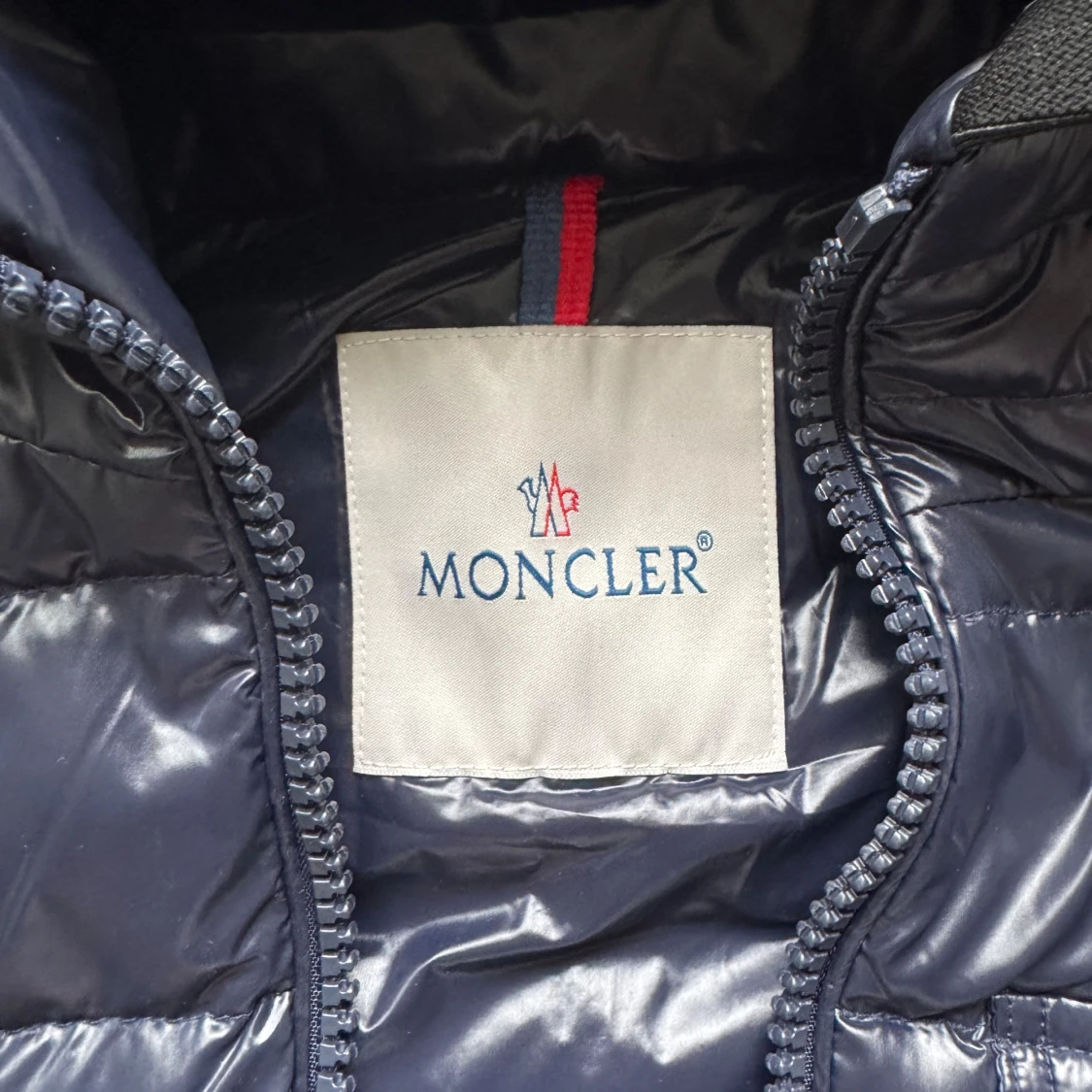 Moncler väst  - 2