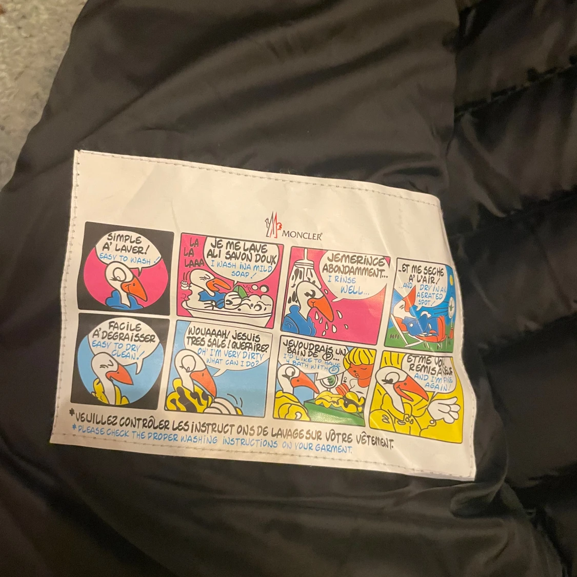 Svart pufferjacka från Mon*ler, S - 4