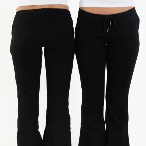 Nitted mjukisbyxor - Helt oanvända mjukisbyxor från Nitted i storlek XS. Helt slutsålda. 