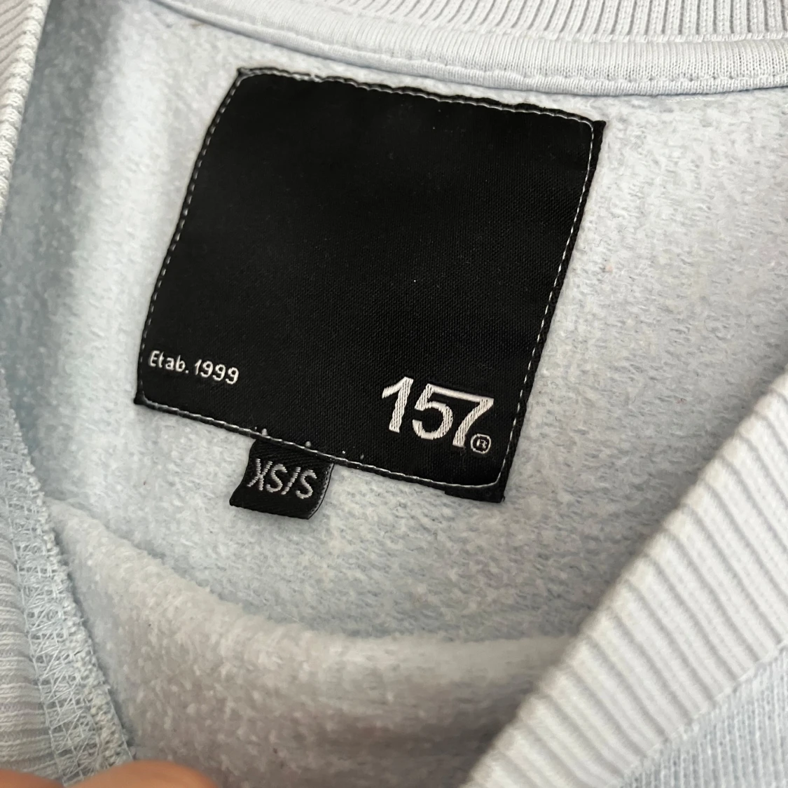 Ljusblå sweatshirt från 157 - 1