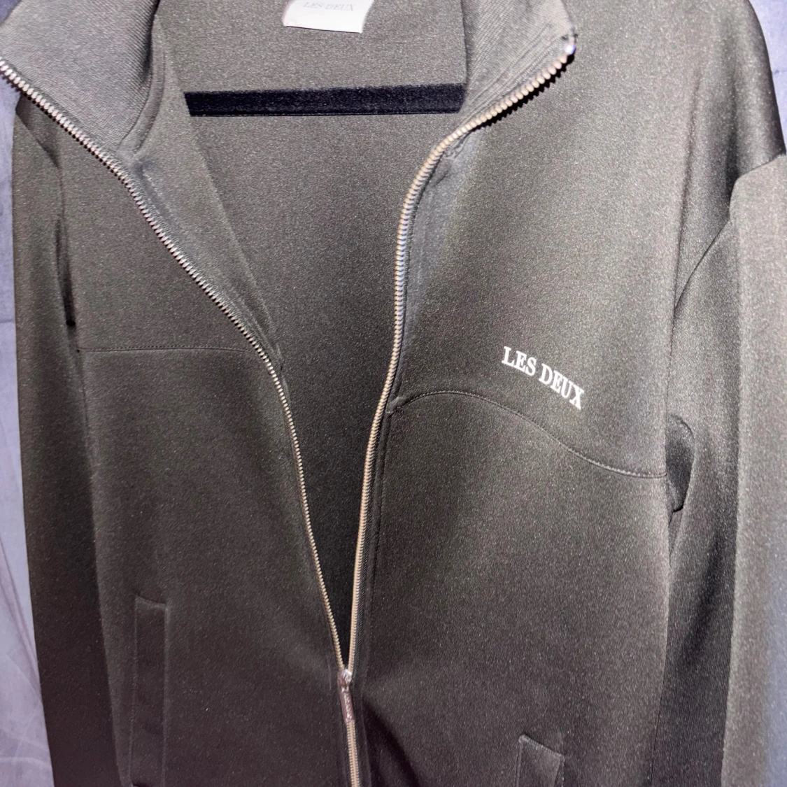 Les duex tröja  - 1