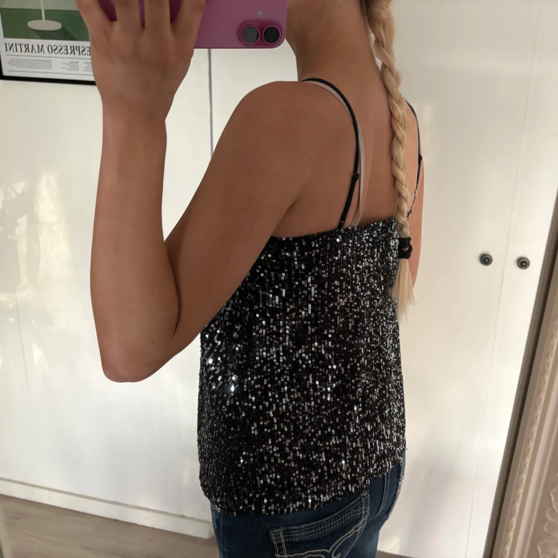 Svart glittrigt paljettlinne - 2