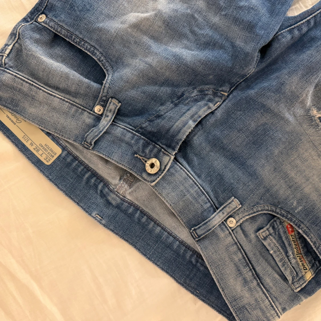 Diesel jeans med hål  - 1