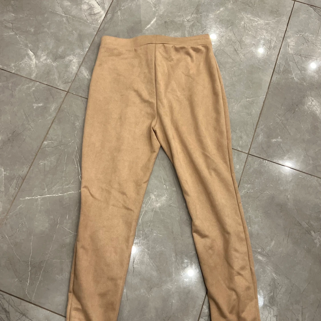 Beiga mocka byxor  - 1