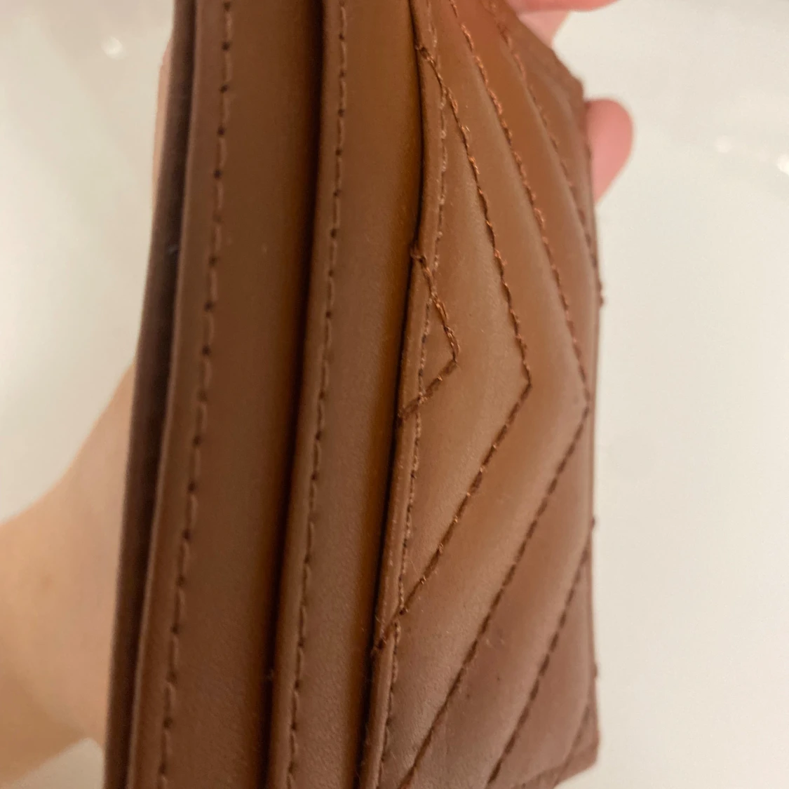 Brun quiltad plånbok från YSL - 3