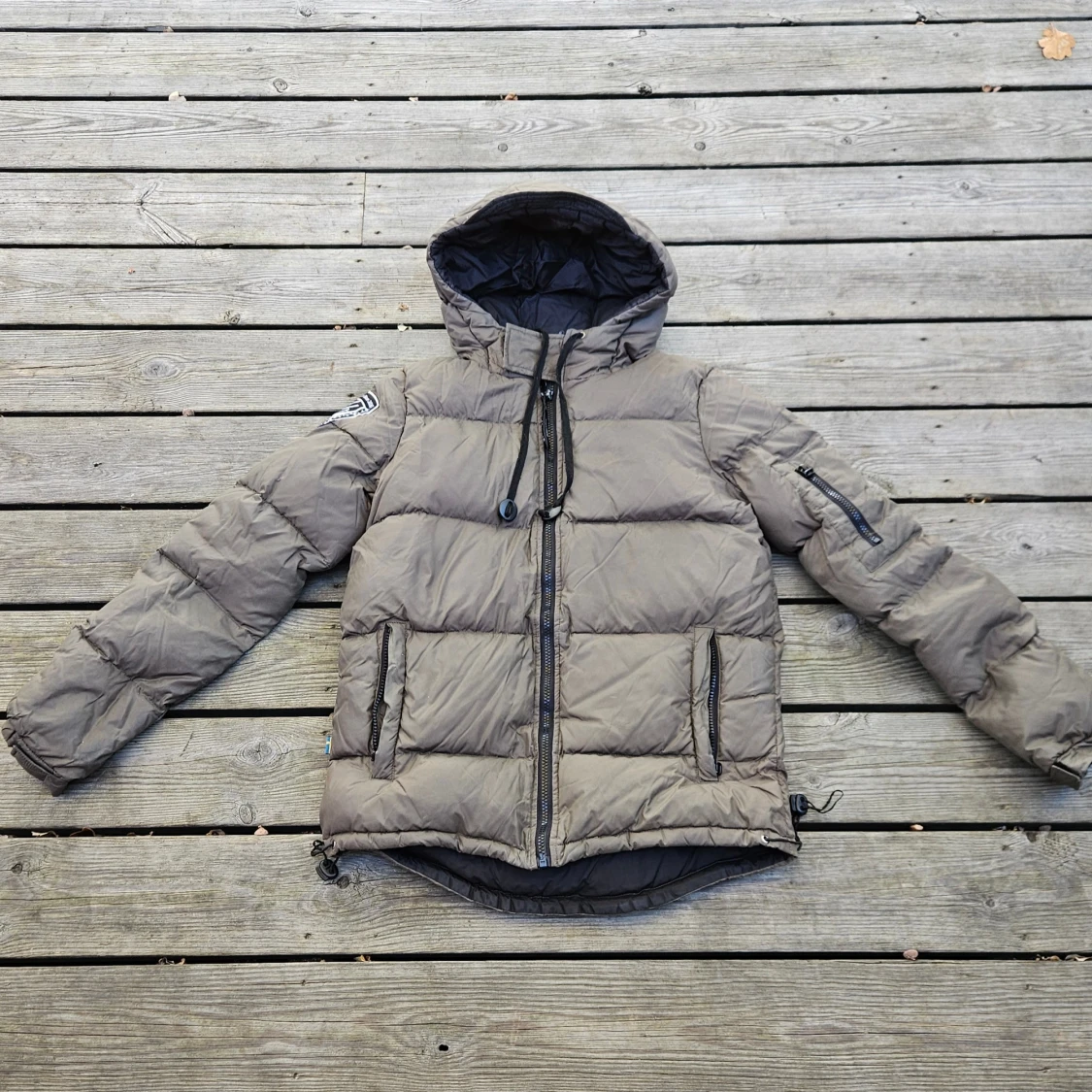 Dbrand jacka - äkta dun