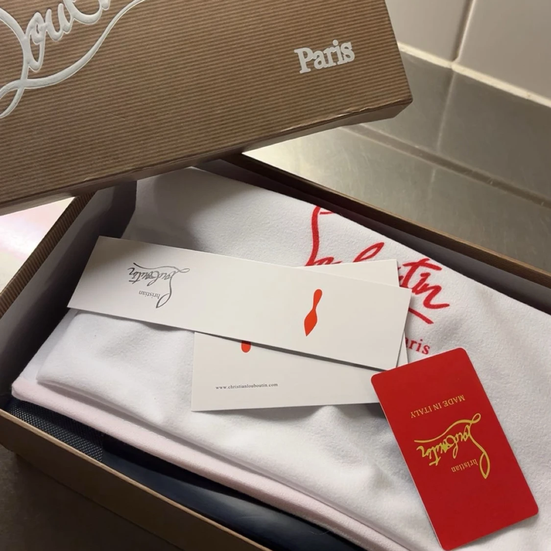 Mörkblå sneakers från Christian Louboutin - 4