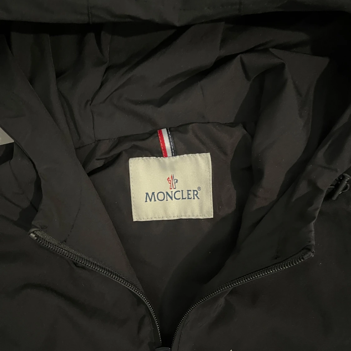 Svart vindjacka från Moncler - 3