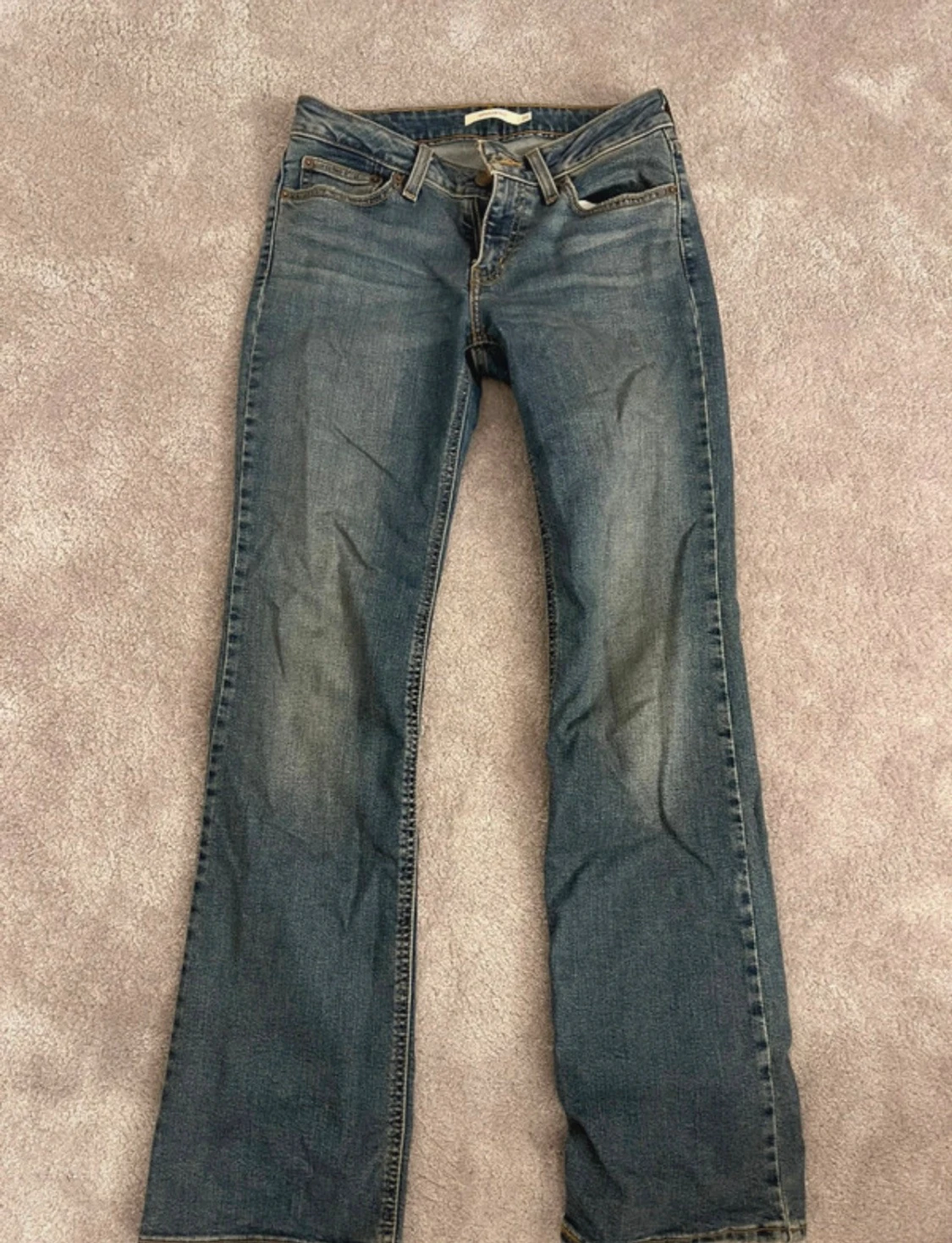 Levis jeans 