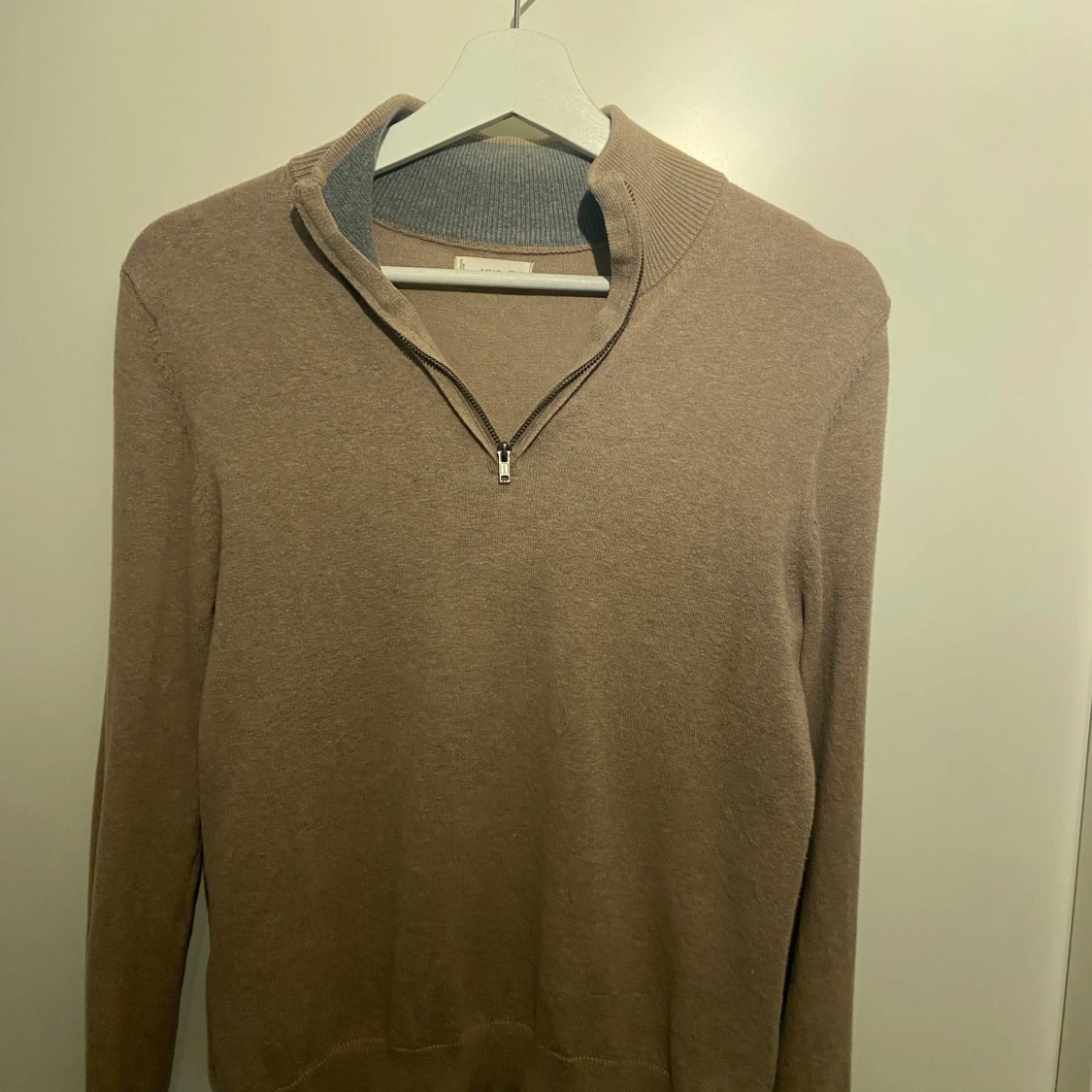 Stickade tröjor MNG - 2