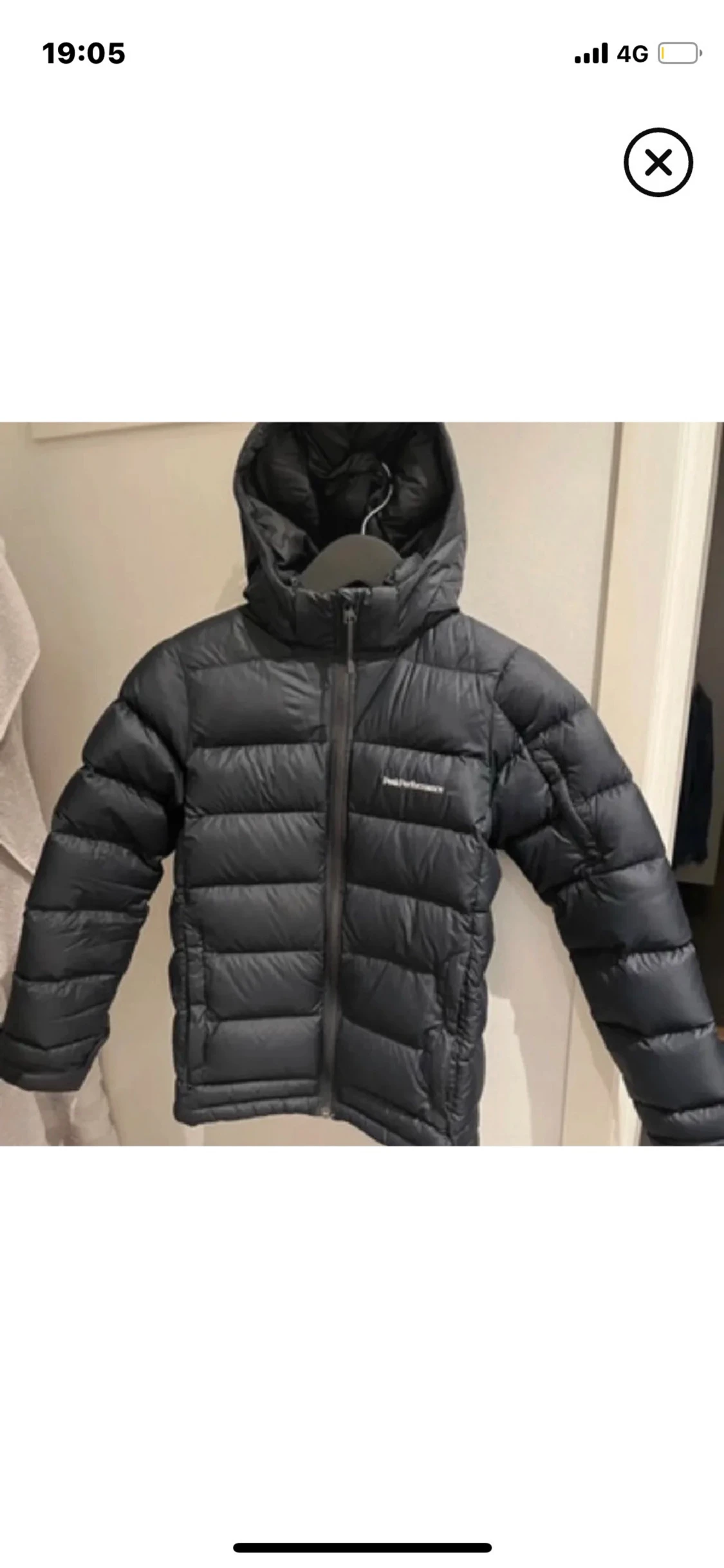 Svart pufferjacka från Peak Performance - 2