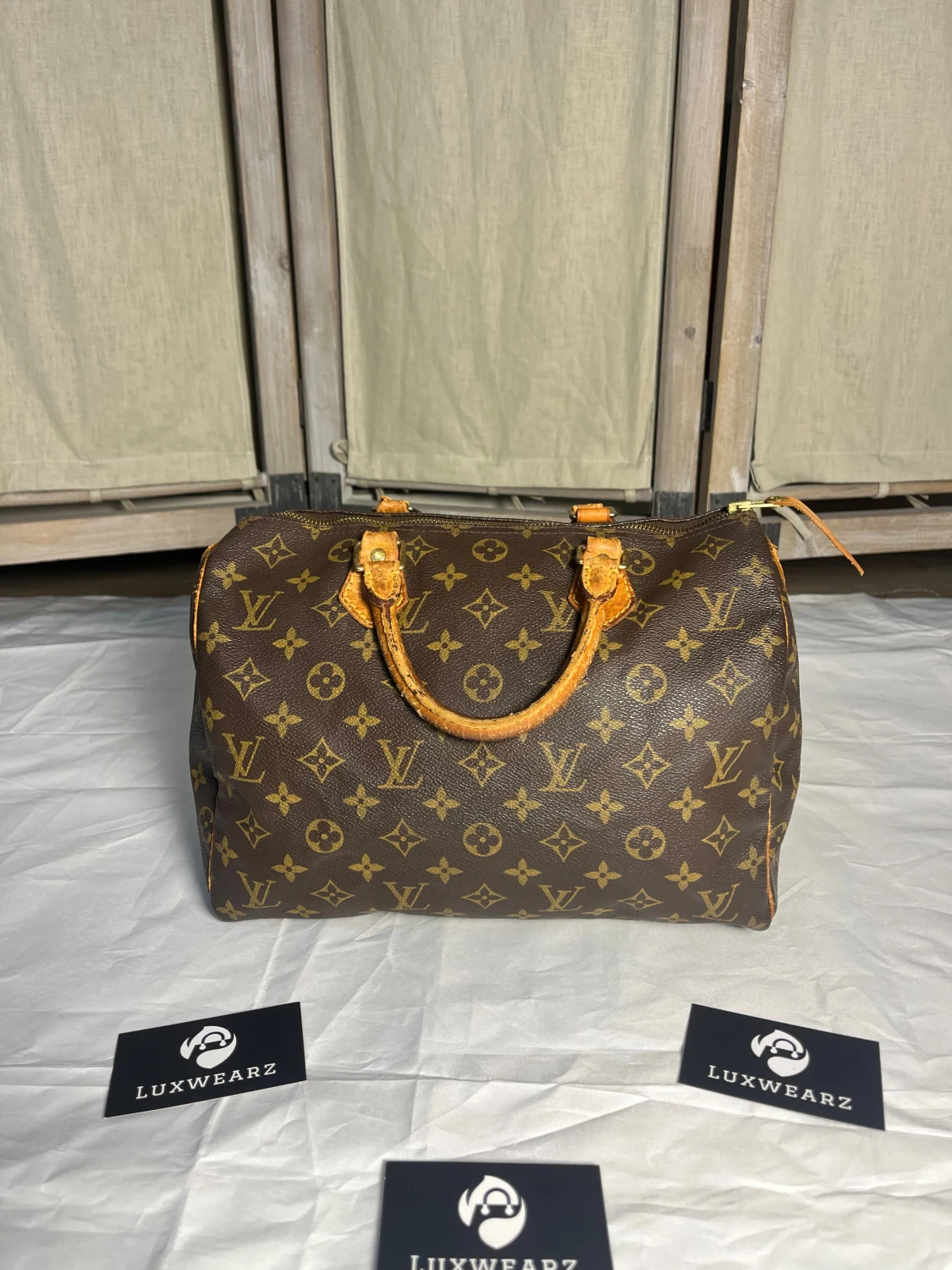 Louis Vuitton Speedy 30