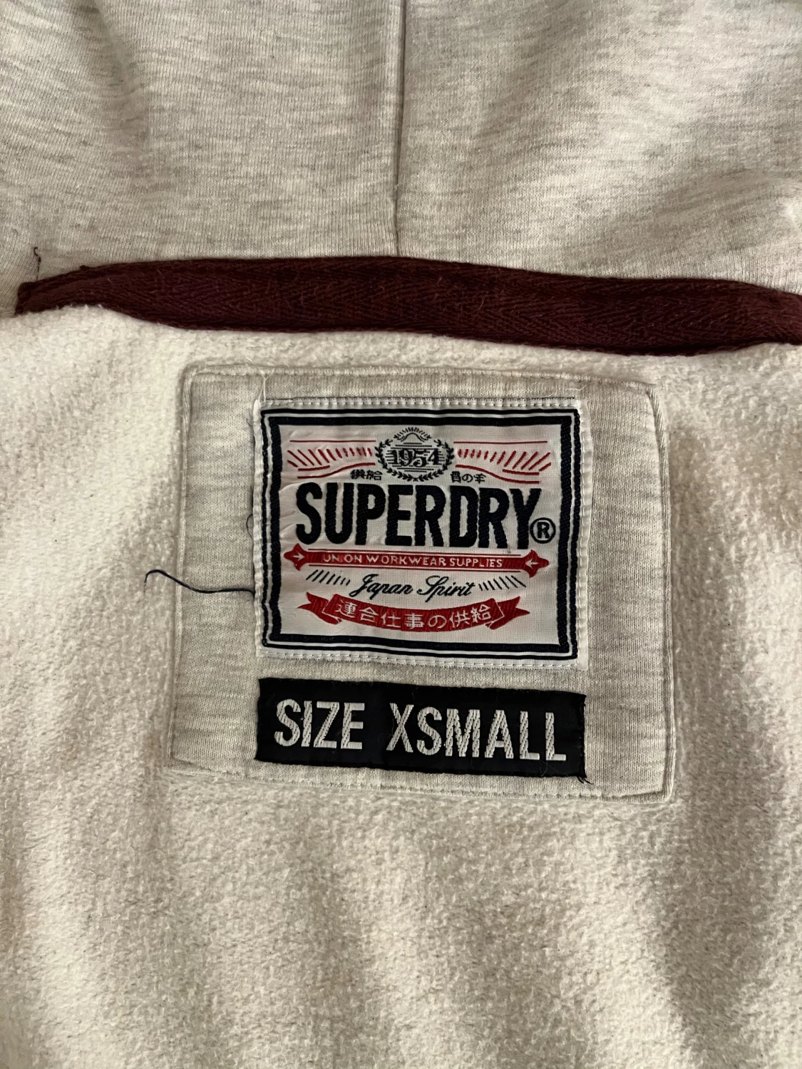 Grå Superdry hoodie - 2