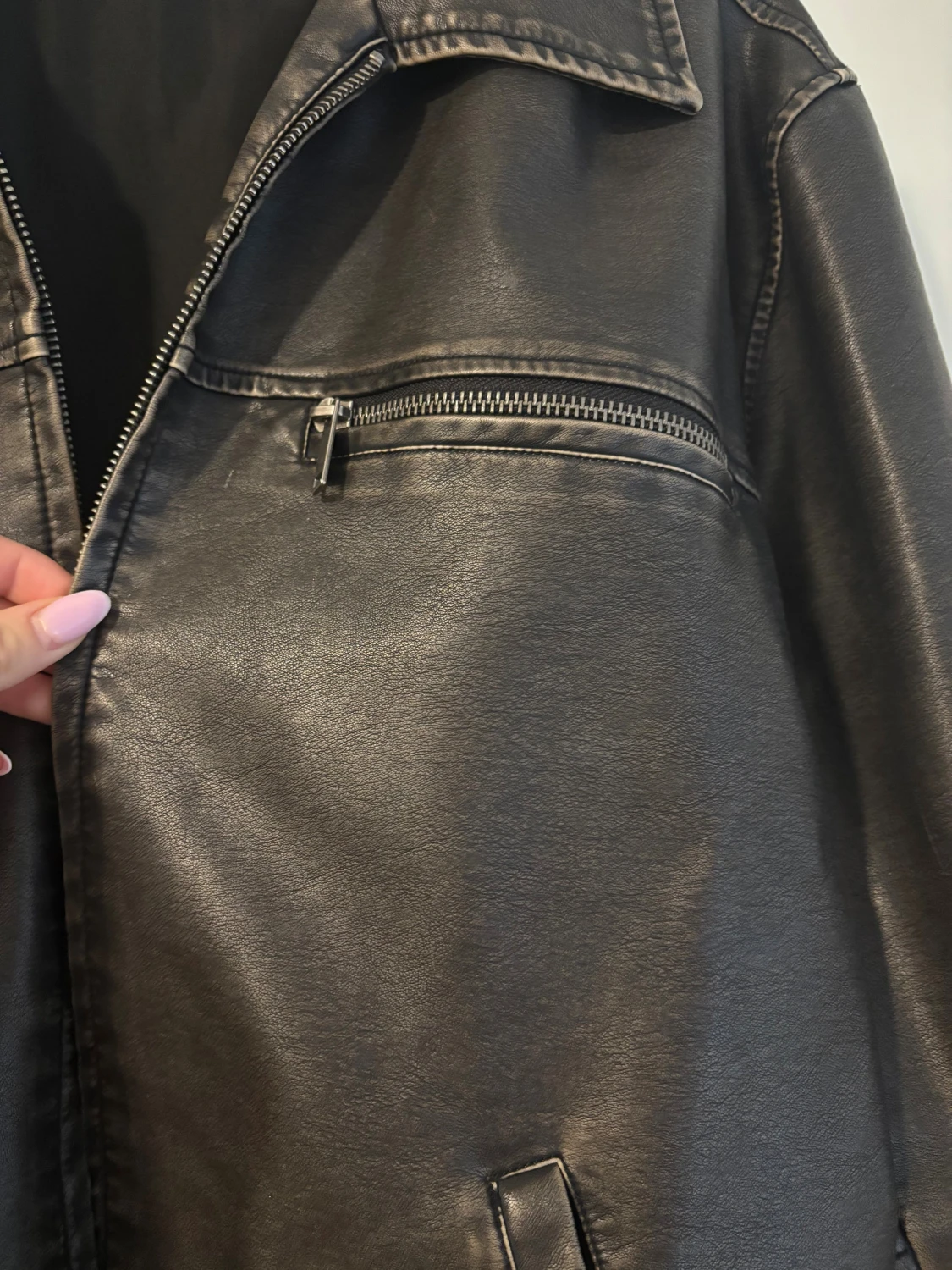 Oversized svart/brun skinnjacka Gina Tricot - 2