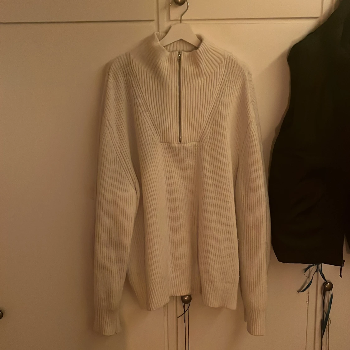 Vit stickad half zip tröja H&M XL - 1