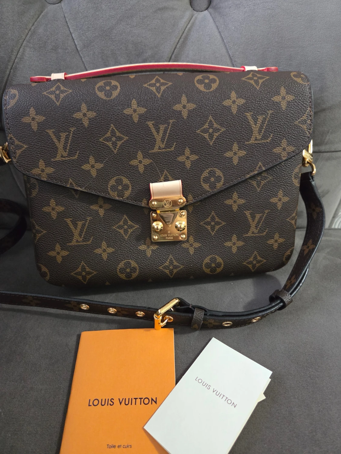 Louis Vuitton Monogram axelväska - 1